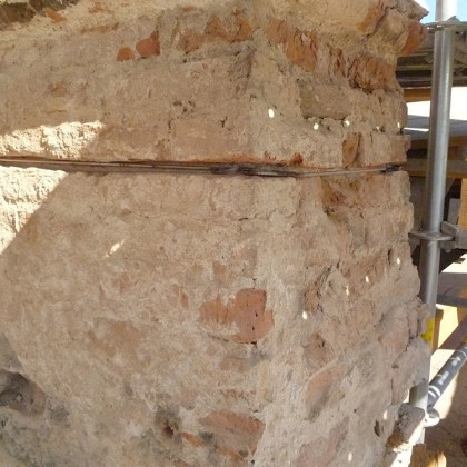 Complesso Chiesa S.Michele Rovigo stilatura armata campanile con barre inox