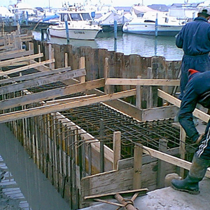 porto di Barricata – palancolato di protezione e realizzo armatura